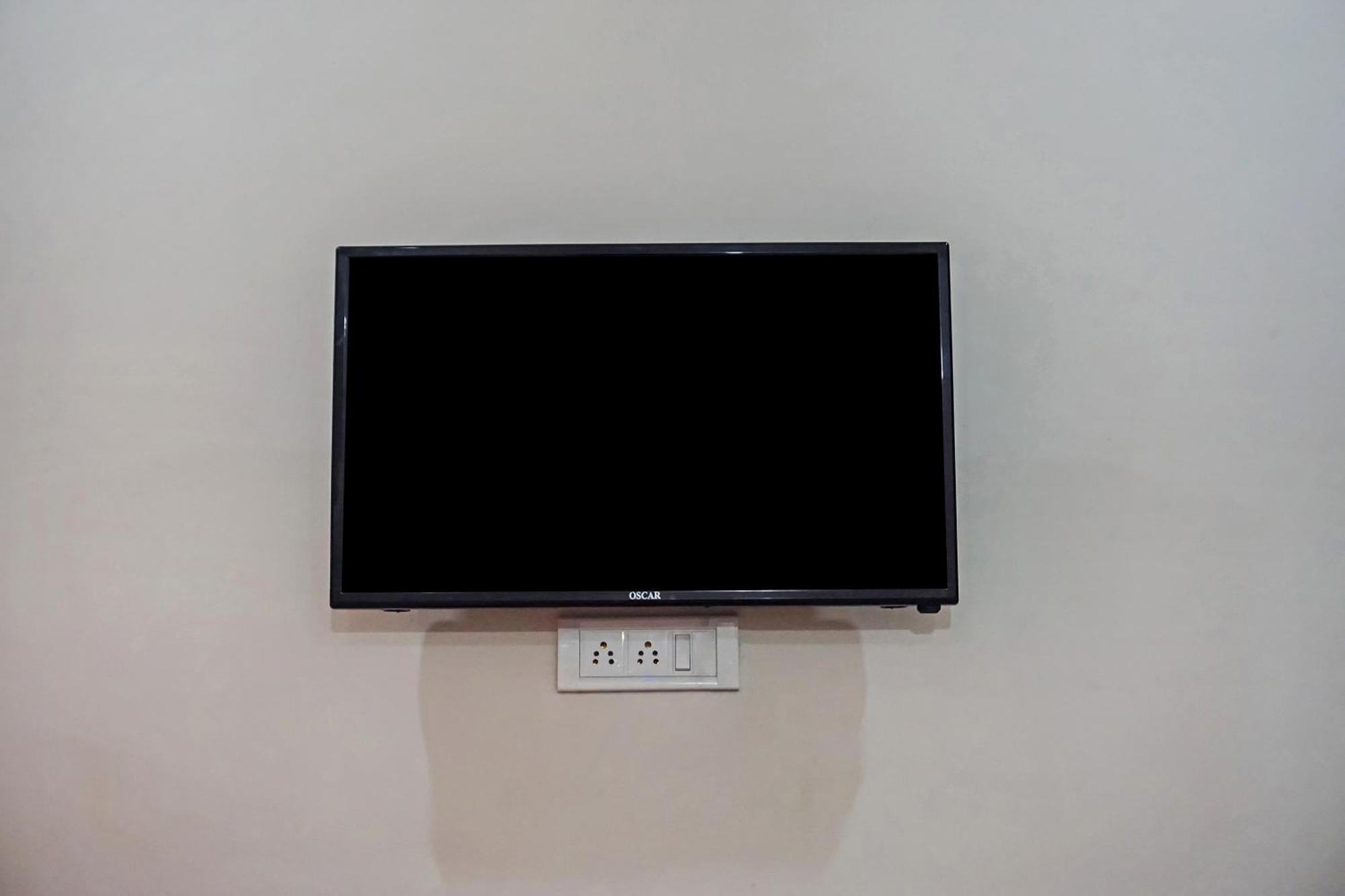 OYO 37169 Hotel Quadis Noida Exterior foto